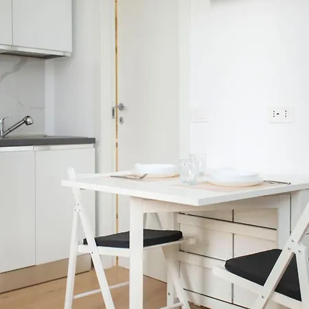 Lägenhet Navigli 6 - Two Steps From Porta Genova By Innstay Milano
